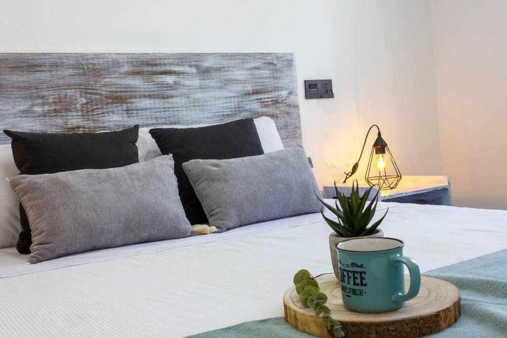 Bungalow Pink Palm Beach 또레비에하 외부 사진