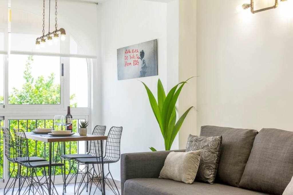Bungalow Pink Palm Beach 또레비에하 외부 사진
